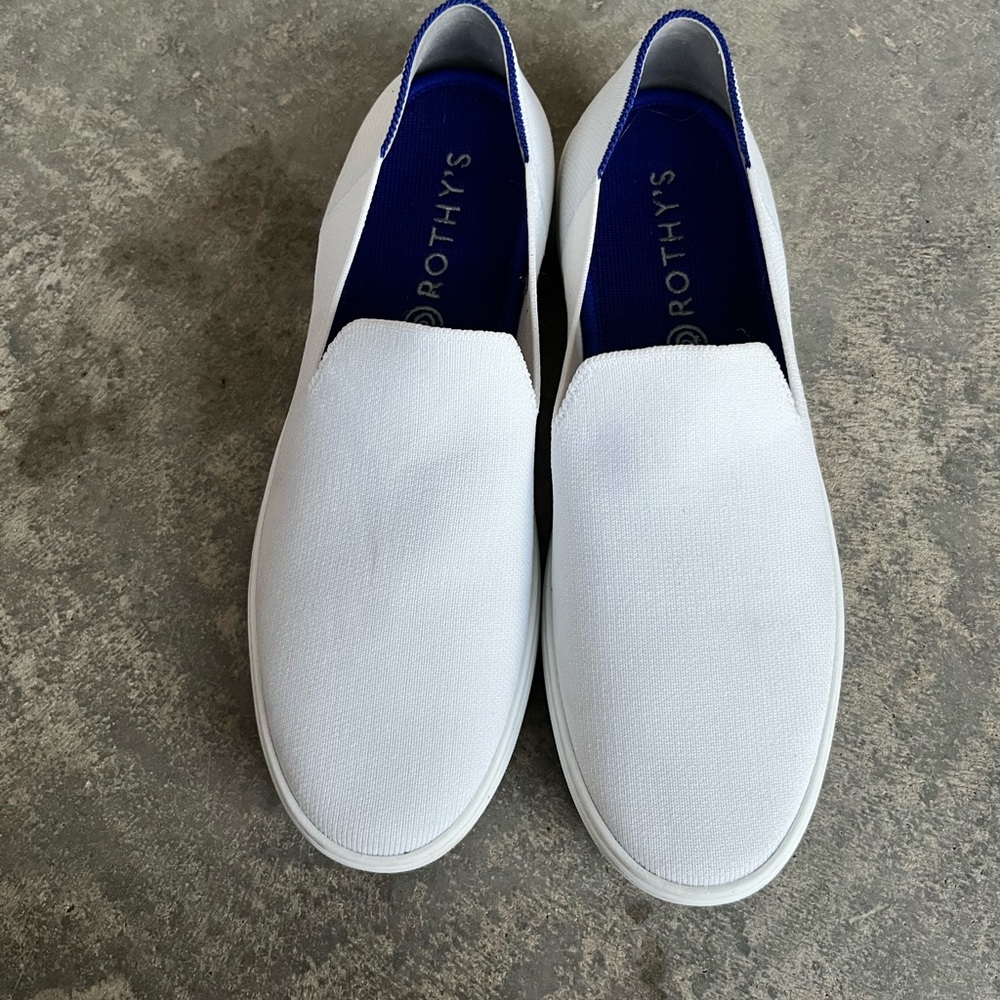 EUC Rothy’s Bright White Sneakers